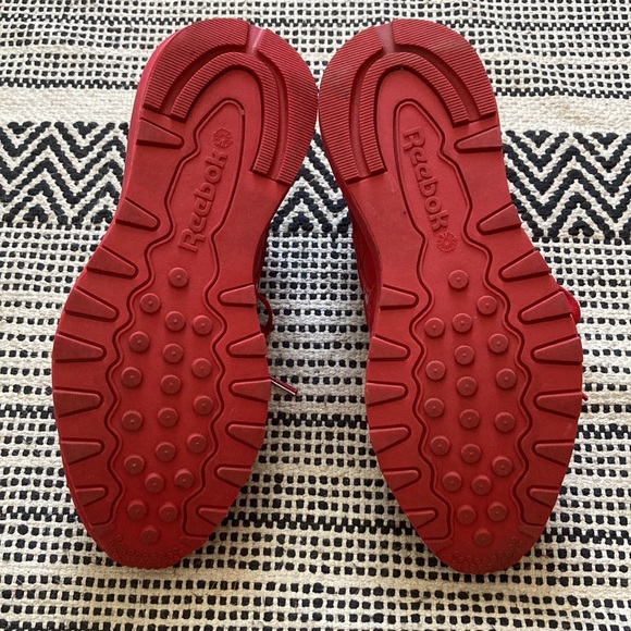 Red Reebok sneakers - Picture 7 of 8